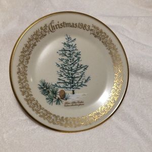 Collectors Lenox Christmas 1983 plate
